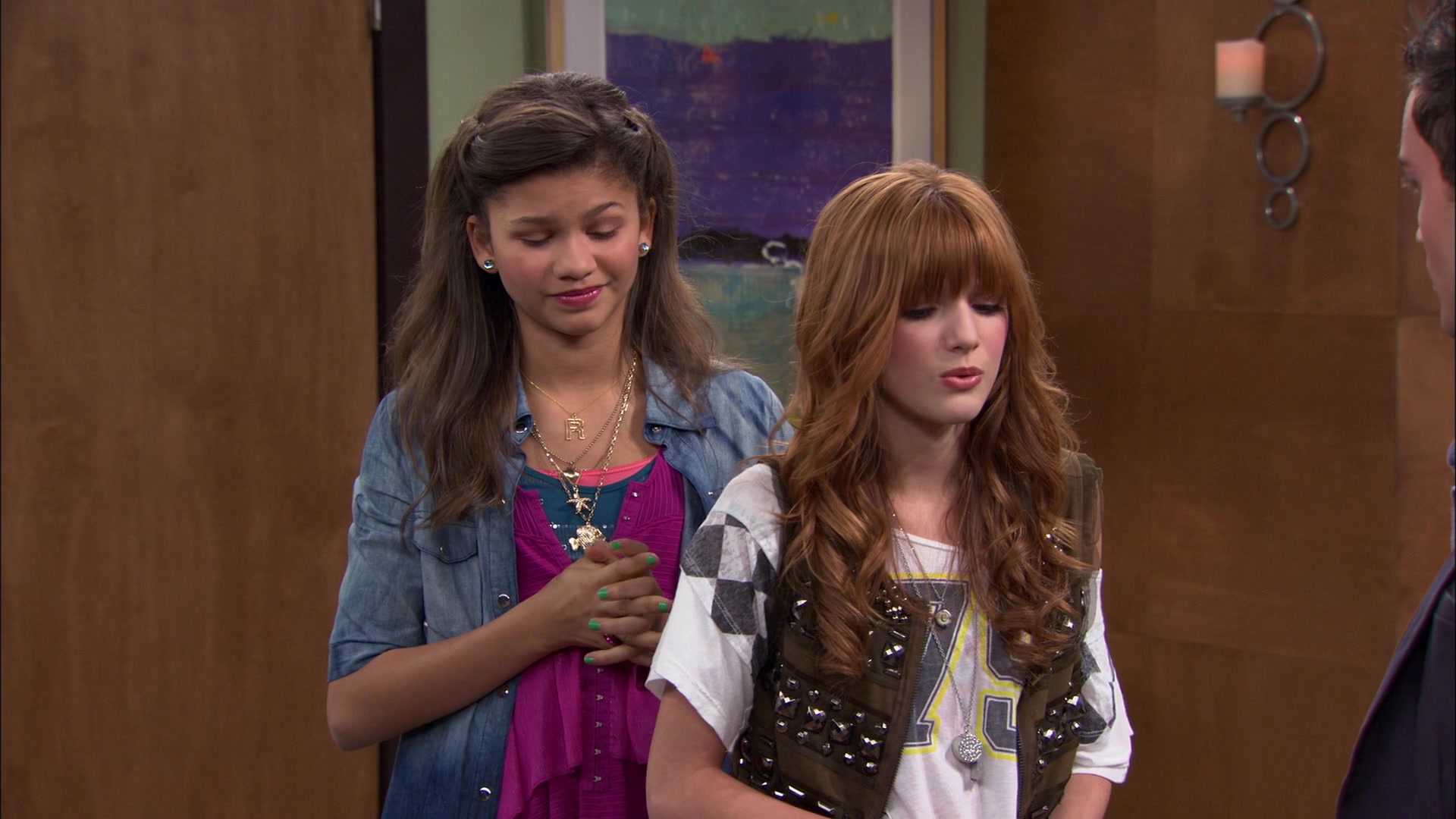 Shake_It_Up_S01E06_1080p_BTD_002772.jpg