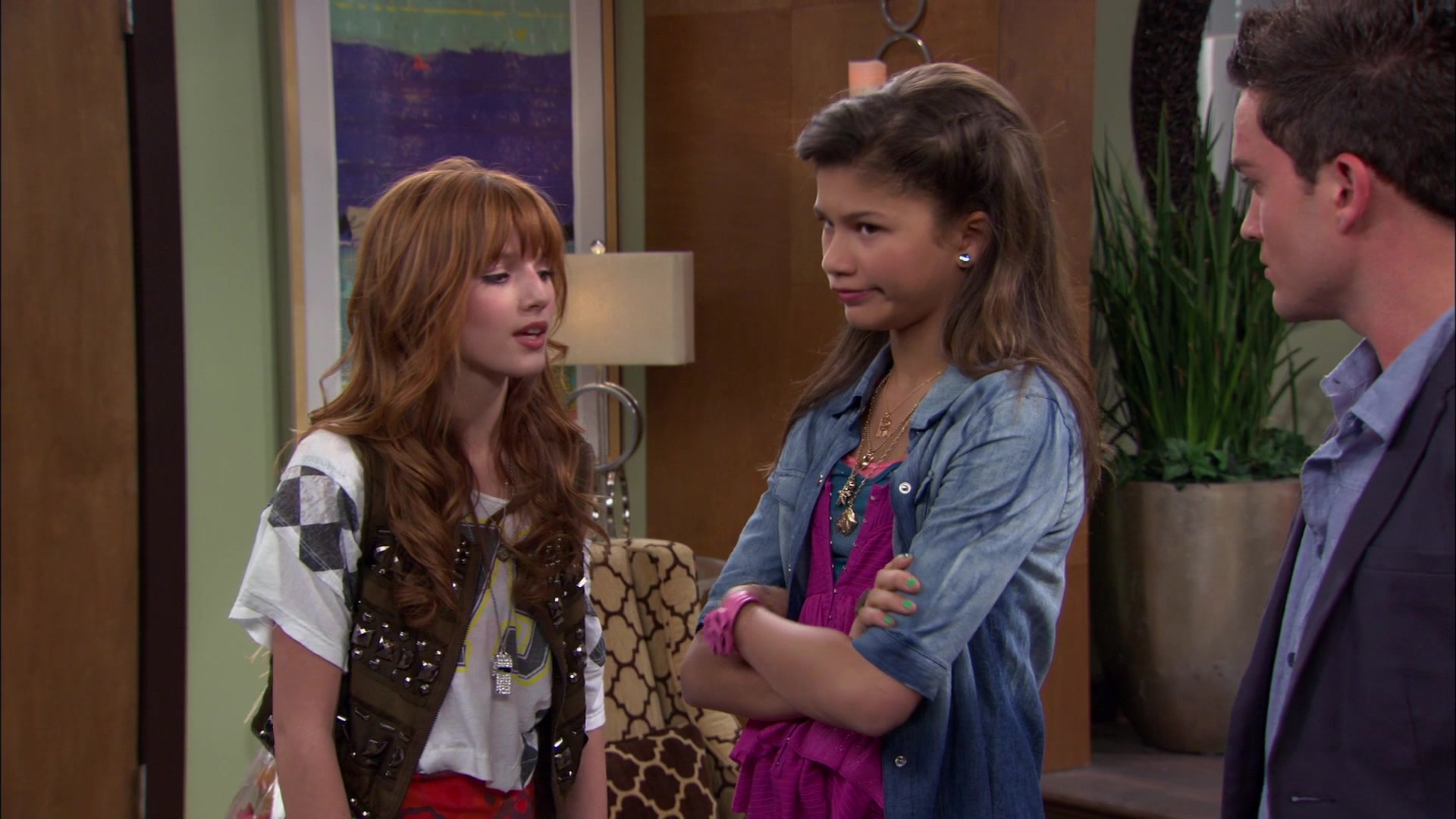 Shake_It_Up_S01E06_1080p_BTD_002835.jpg Shake_It_Up_S01E06_1080p_BTD_002835.jpg