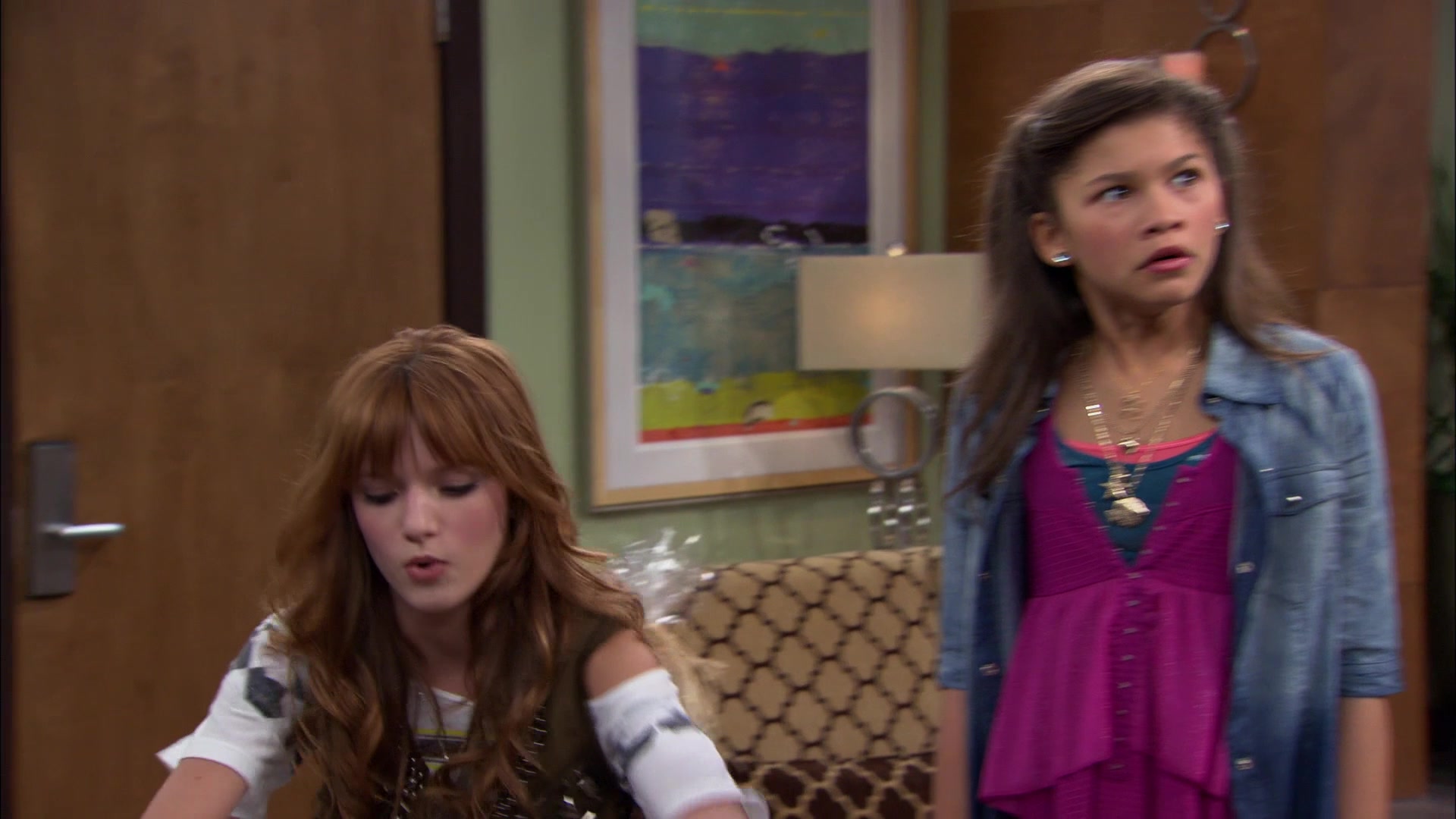 Shake_It_Up_S01E06_1080p_BTD_002851.jpg Shake_It_Up_S01E06_1080p_BTD_002851.jpg