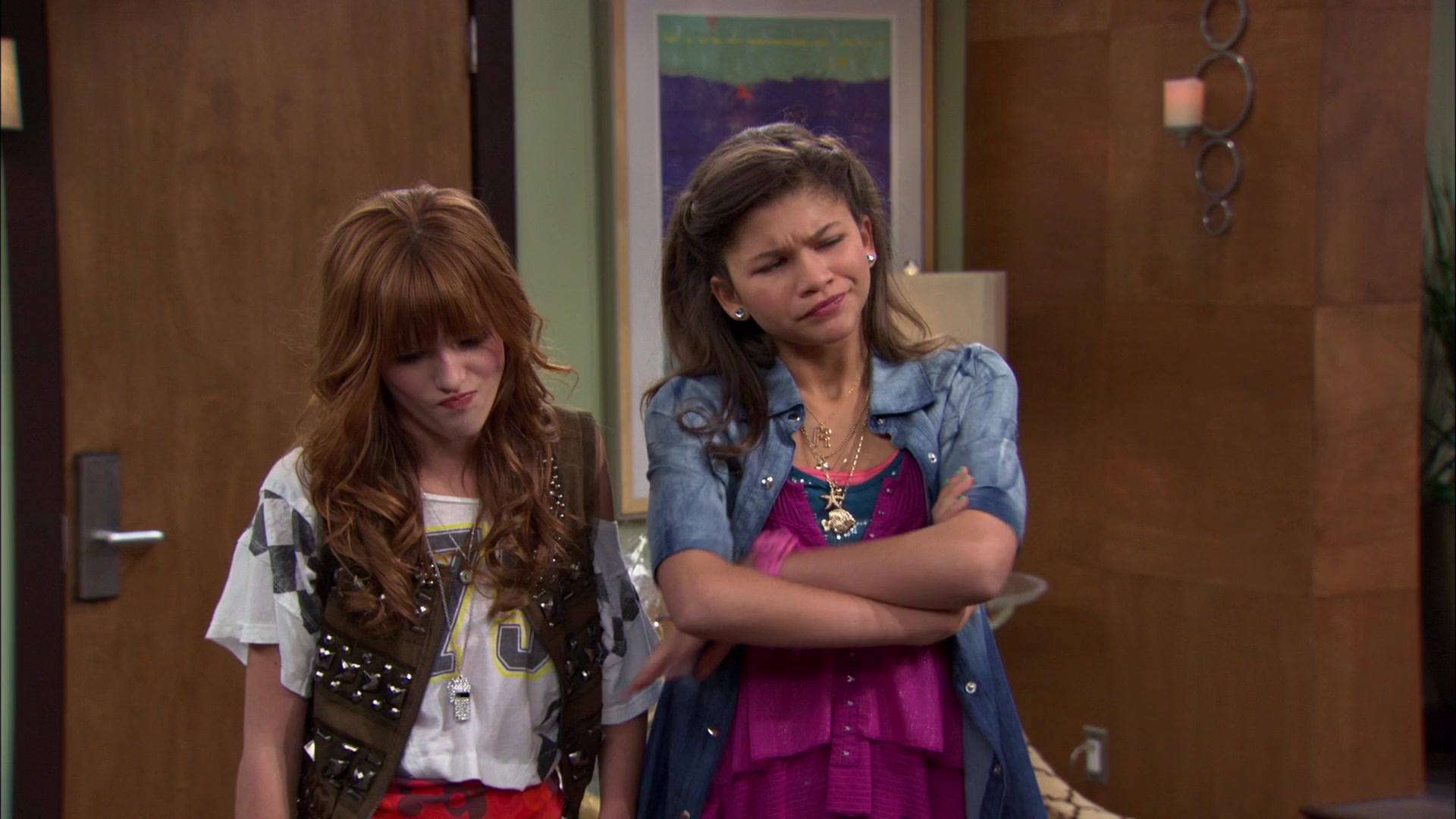 Shake_It_Up_S01E06_1080p_BTD_002971.jpg