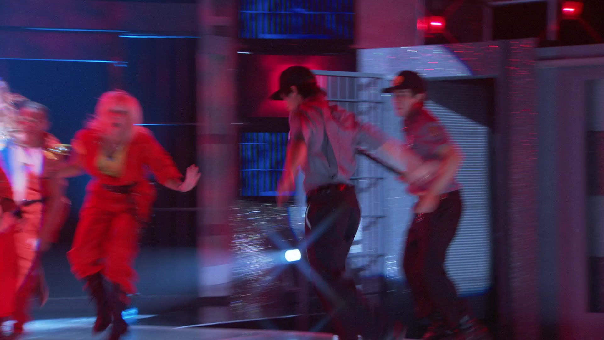 Shake_It_Up_S01E07_1080p_BTD_000112.jpg