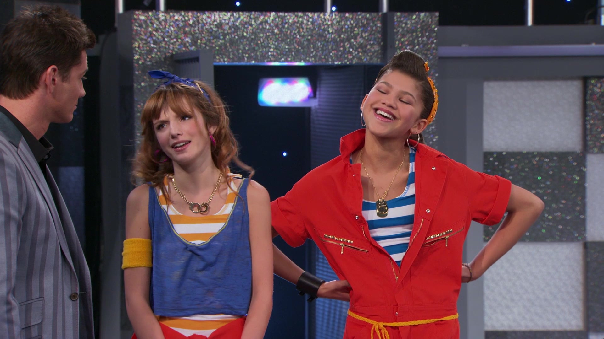 Shake_It_Up_S01E07_1080p_BTD_000368.jpg