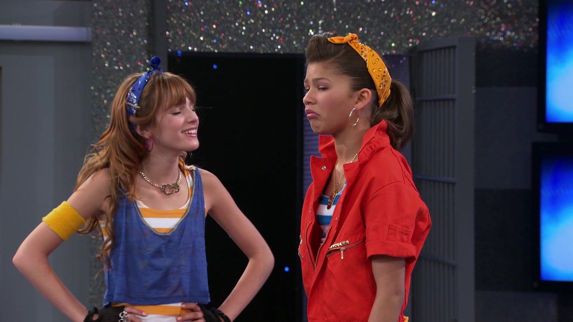 Shake_It_Up_S01E07_1080p_BTD_000409.jpg