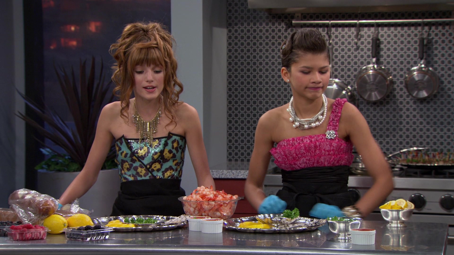 Shake_It_Up_S01E07_1080p_BTD_001619.jpg Shake_It_Up_S01E07_1080p_BTD_001619.jpg