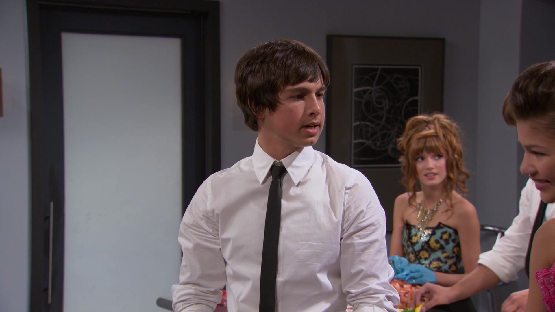 Shake_It_Up_S01E07_1080p_BTD_001758.jpg Shake_It_Up_S01E07_1080p_BTD_001758.jpg