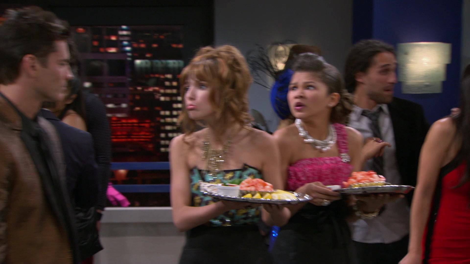 Shake_It_Up_S01E07_1080p_BTD_002121.jpg