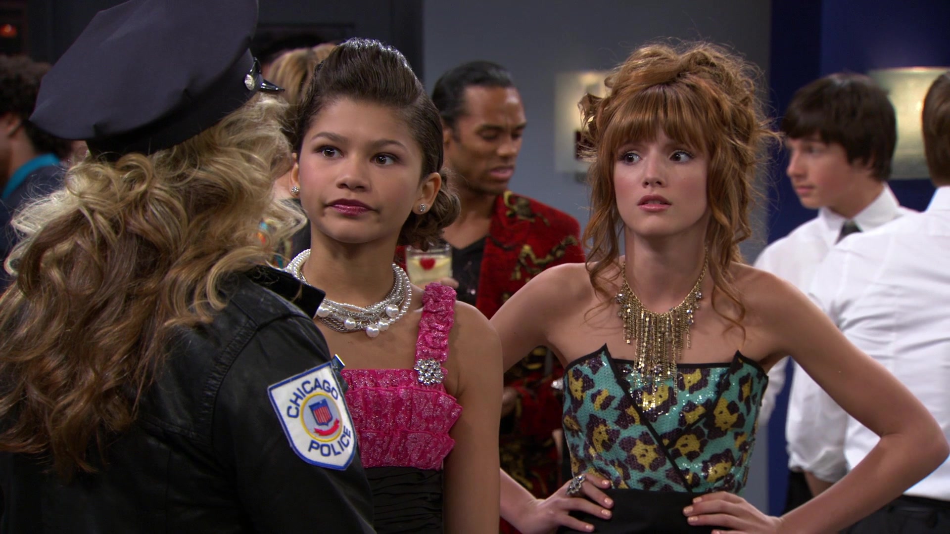 Shake_It_Up_S01E07_1080p_BTD_002797.jpg Shake_It_Up_S01E07_1080p_BTD_002797.jpg