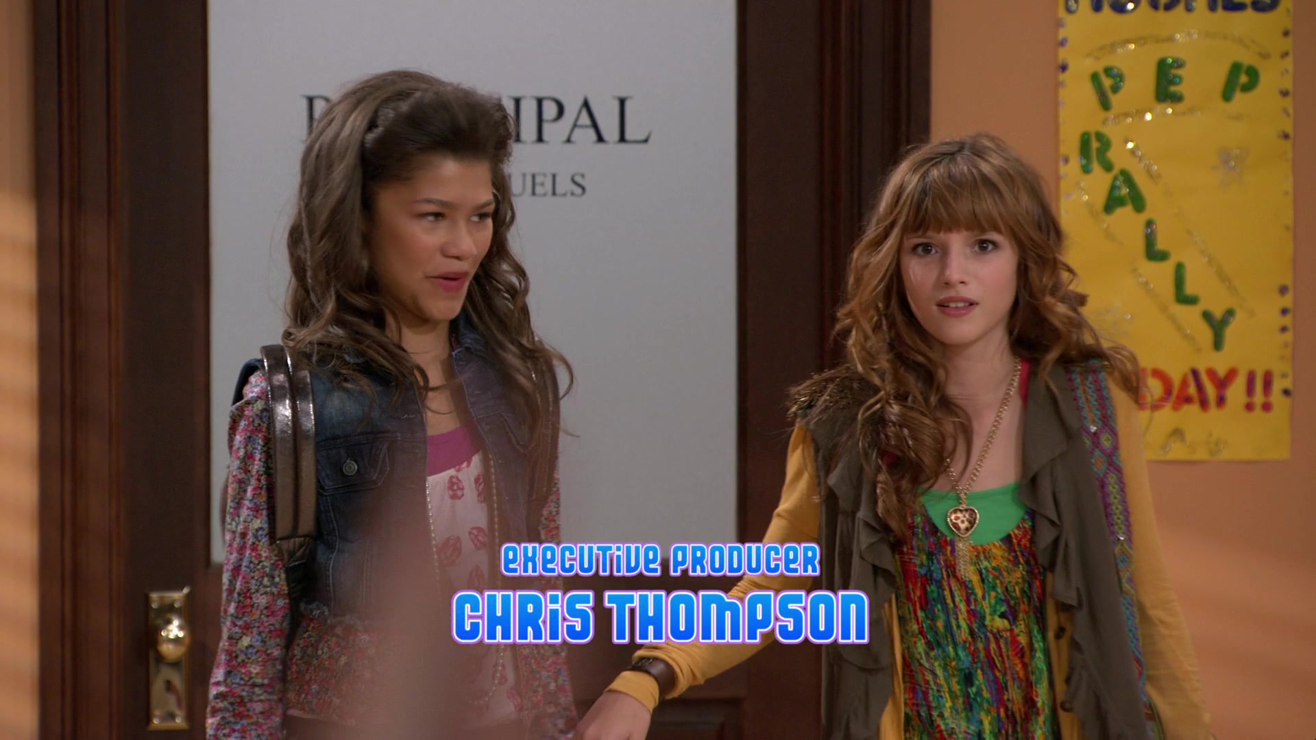 Shake_It_Up_S01E08_1080p_BTD_000299.jpg Shake_It_Up_S01E08_1080p_BTD_000299.jpg