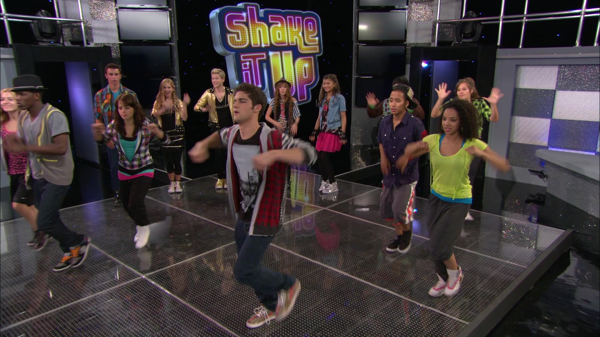 Shake_It_Up_S01E08_1080p_BTD_000801.jpg Shake_It_Up_S01E08_1080p_BTD_000801.jpg