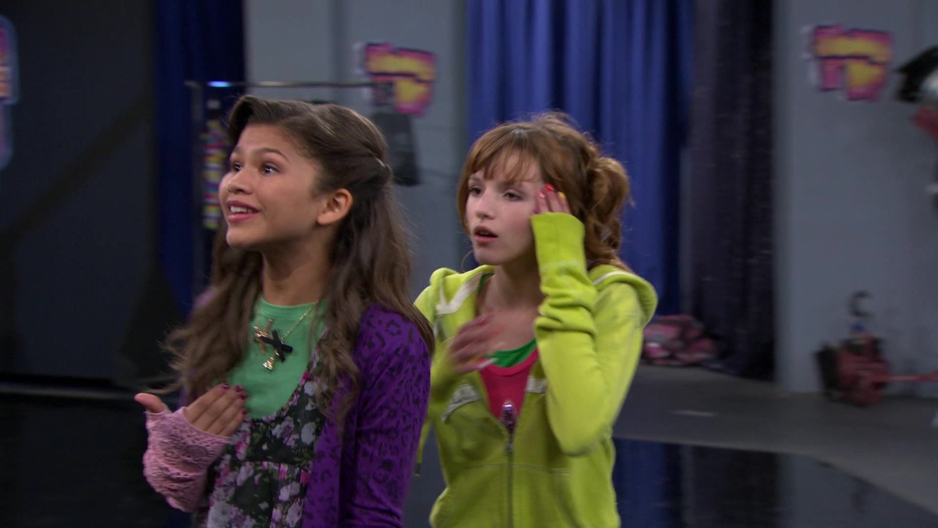 Shake_It_Up_S01E08_1080p_BTD_001888.jpg Shake_It_Up_S01E08_1080p_BTD_001888.jpg