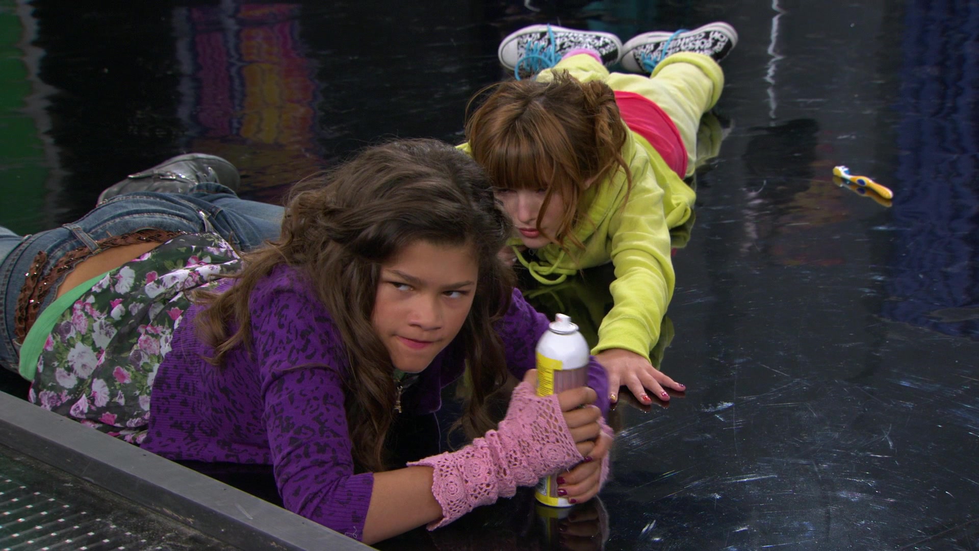 Shake_It_Up_S01E08_1080p_BTD_002153.jpg