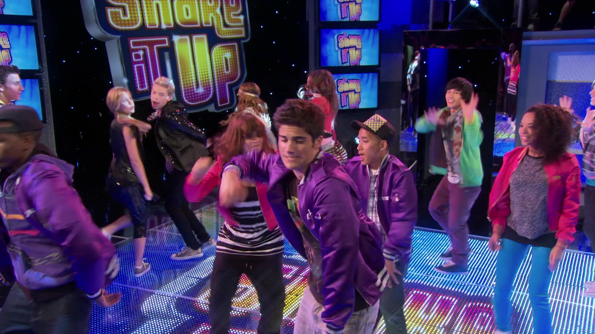 Shake_It_Up_S01E08_1080p_BTD_002689.jpg