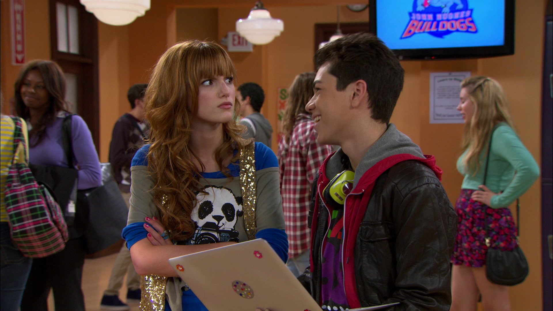 Shake_It_Up_S01E09_1080p_BTD_000504.jpg Shake_It_Up_S01E09_1080p_BTD_000504.jpg