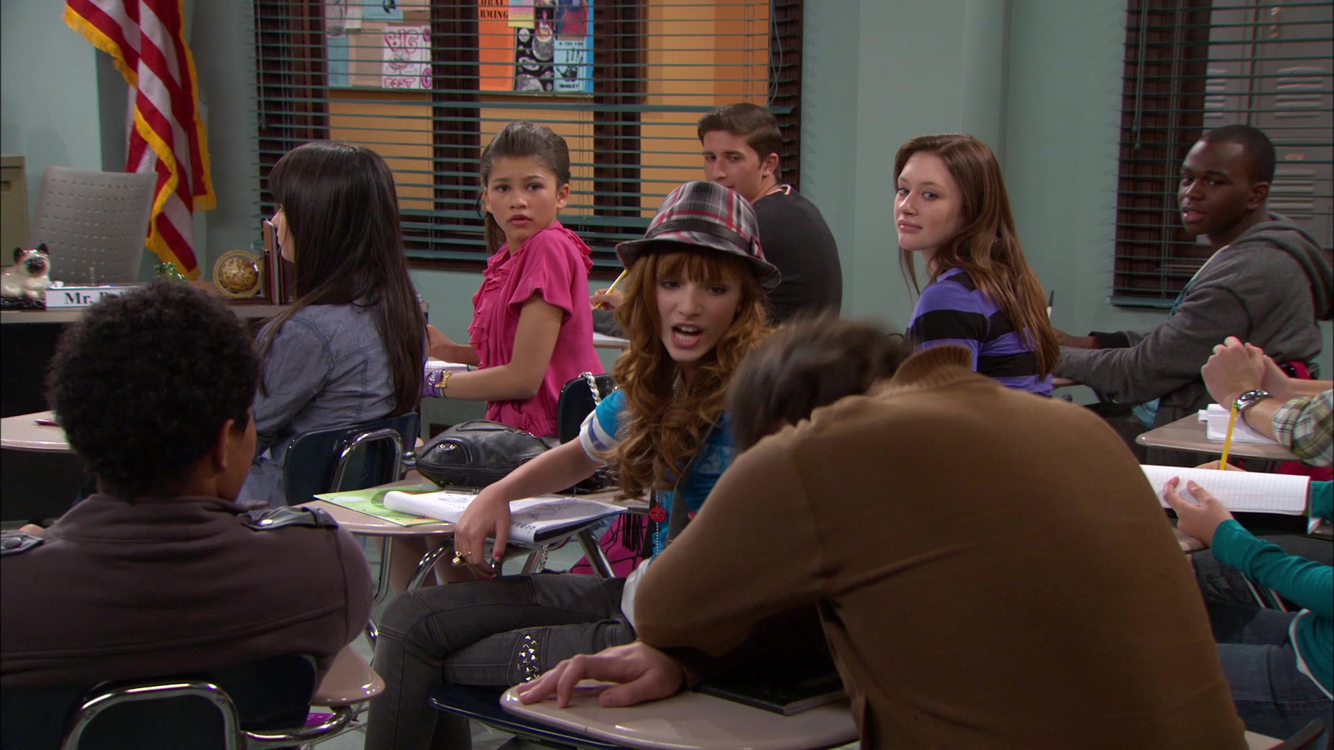 Shake_It_Up_S01E09_1080p_BTD_000870.jpg Shake_It_Up_S01E09_1080p_BTD_000870.jpg