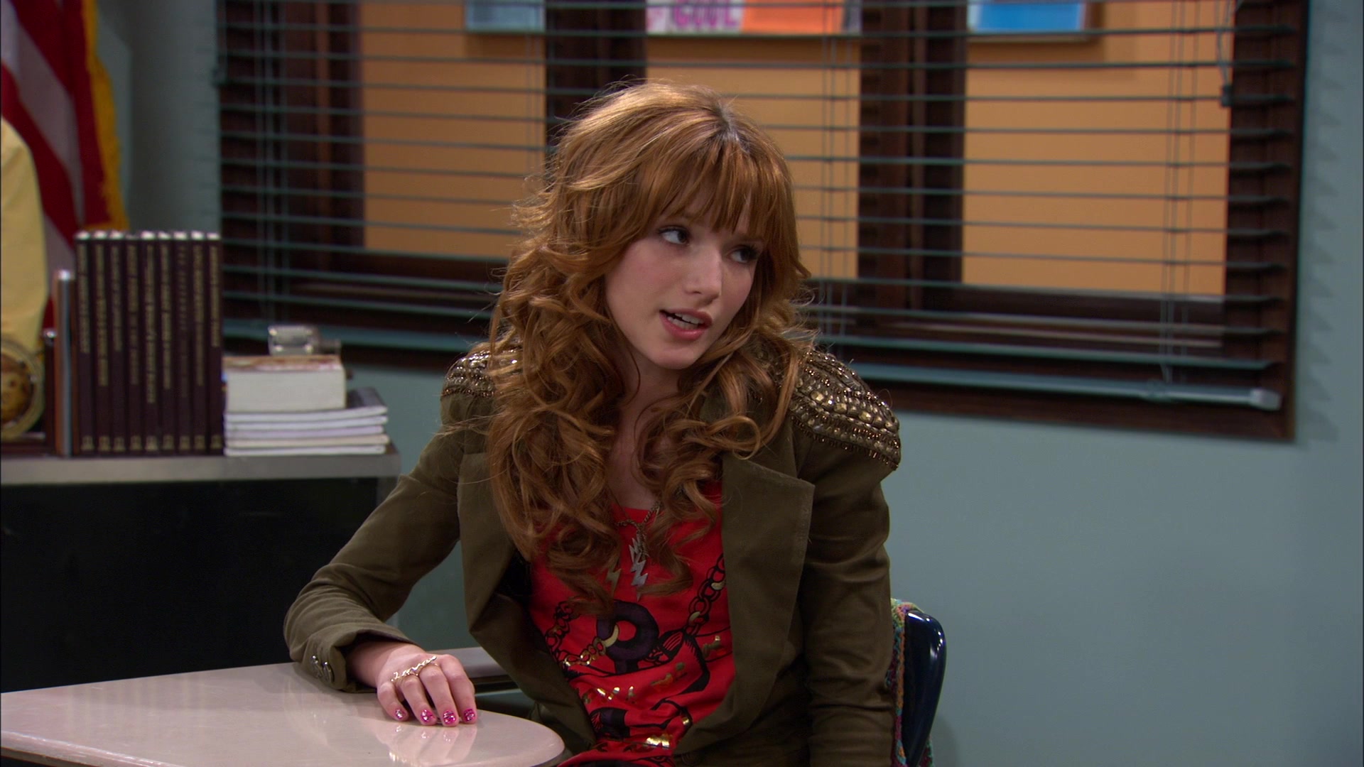 Shake_It_Up_S01E09_1080p_BTD_001346.jpg