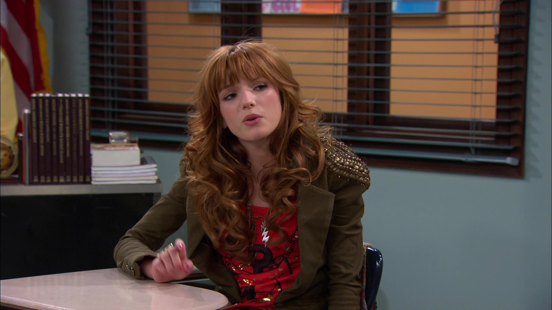 Shake_It_Up_S01E09_1080p_BTD_001355.jpg