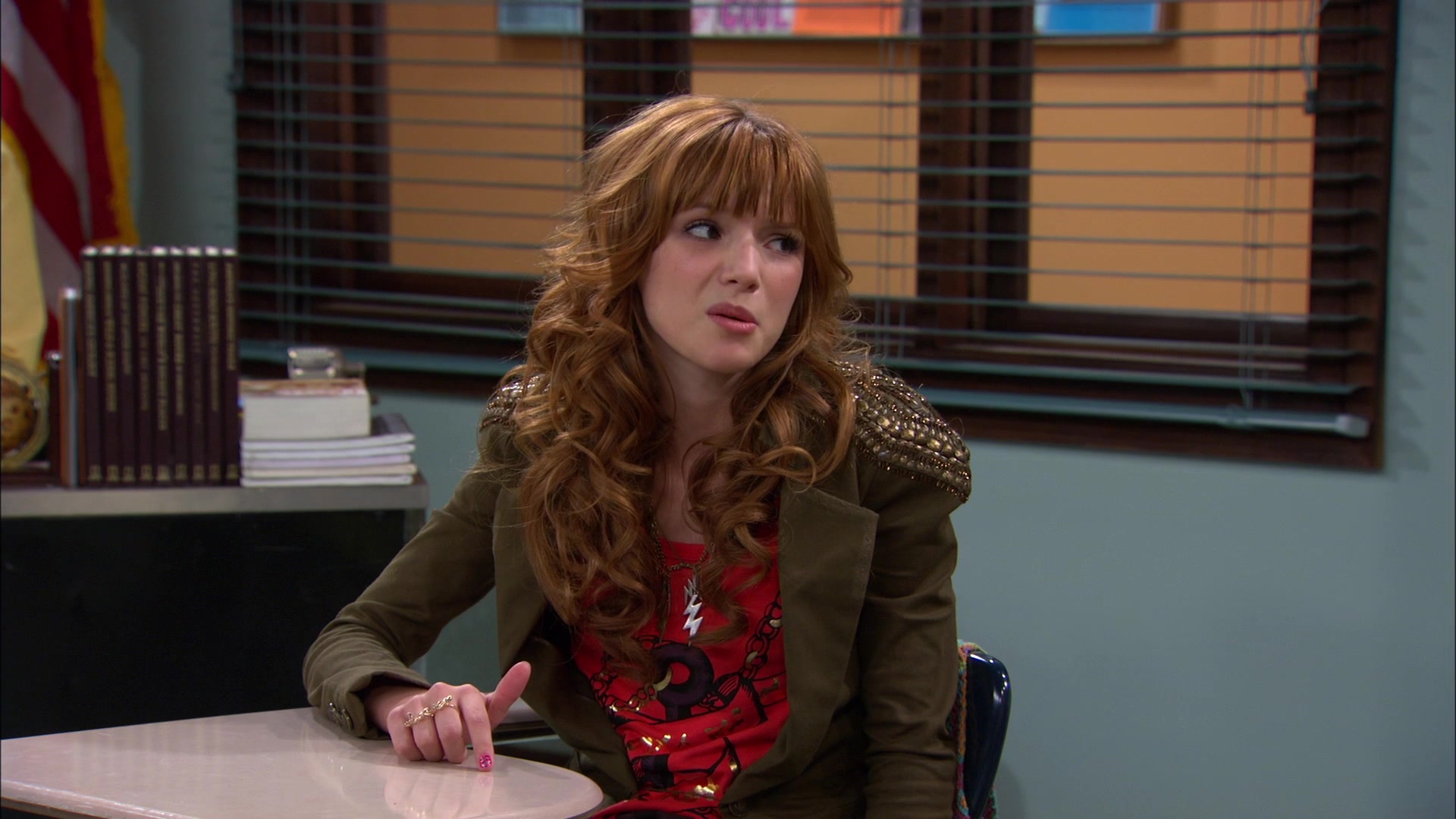 Shake_It_Up_S01E09_1080p_BTD_001363.jpg Shake_It_Up_S01E09_1080p_BTD_001363.jpg