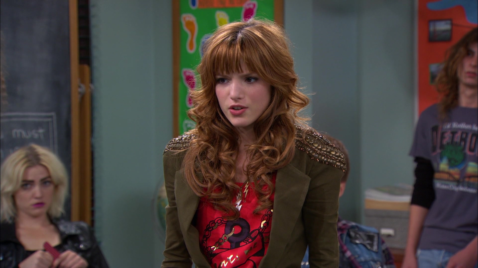 Shake_It_Up_S01E09_1080p_BTD_001406.jpg