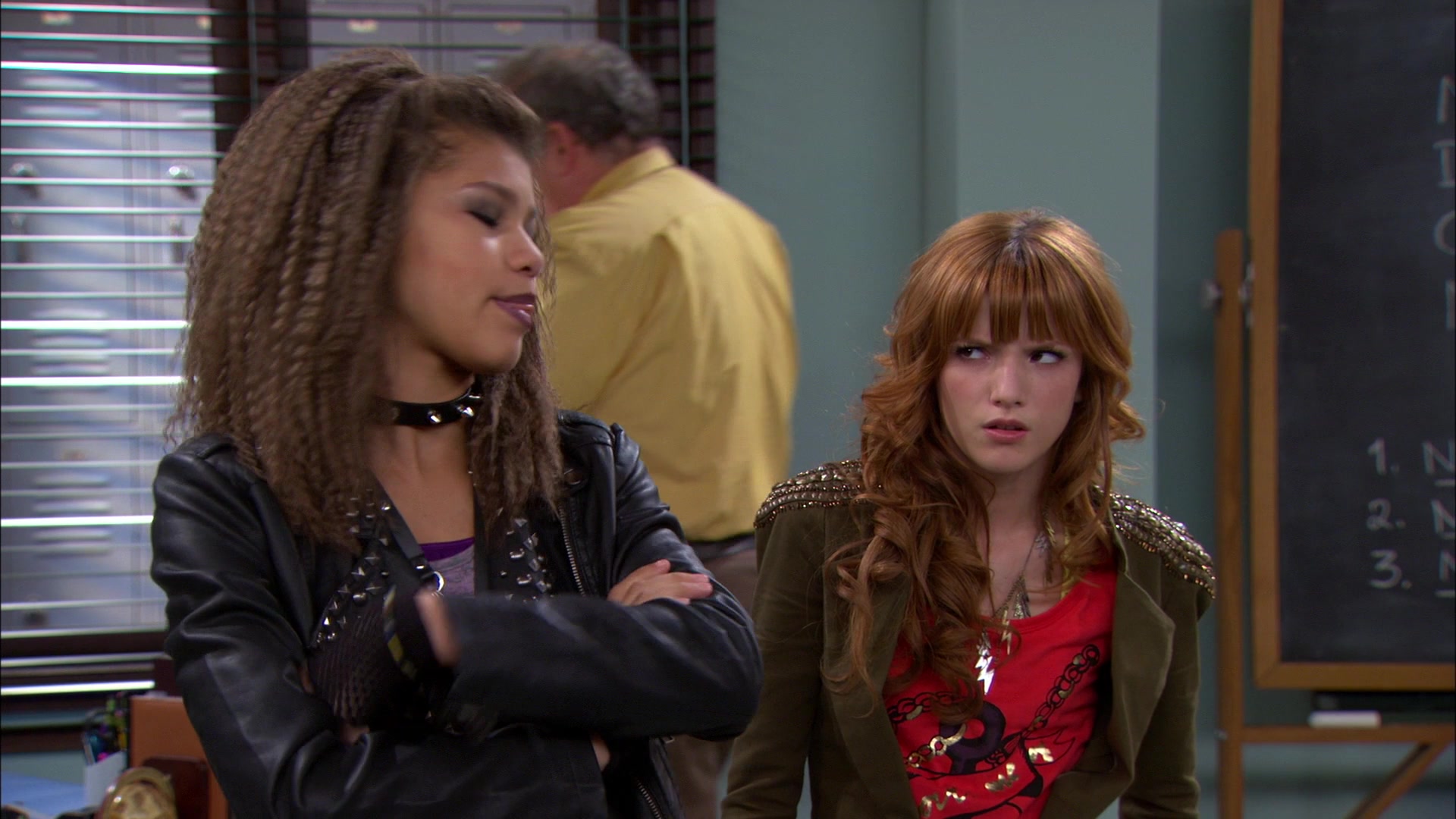 Shake_It_Up_S01E09_1080p_BTD_001512.jpg