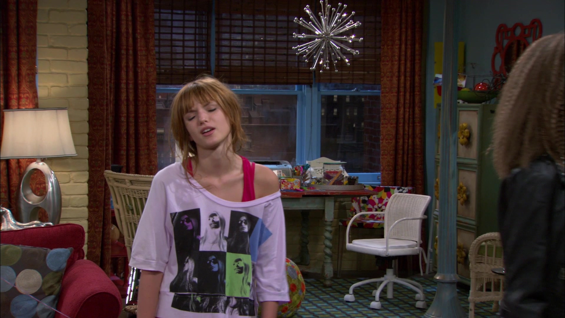 Shake_It_Up_S01E09_1080p_BTD_002231.jpg Shake_It_Up_S01E09_1080p_BTD_002231.jpg