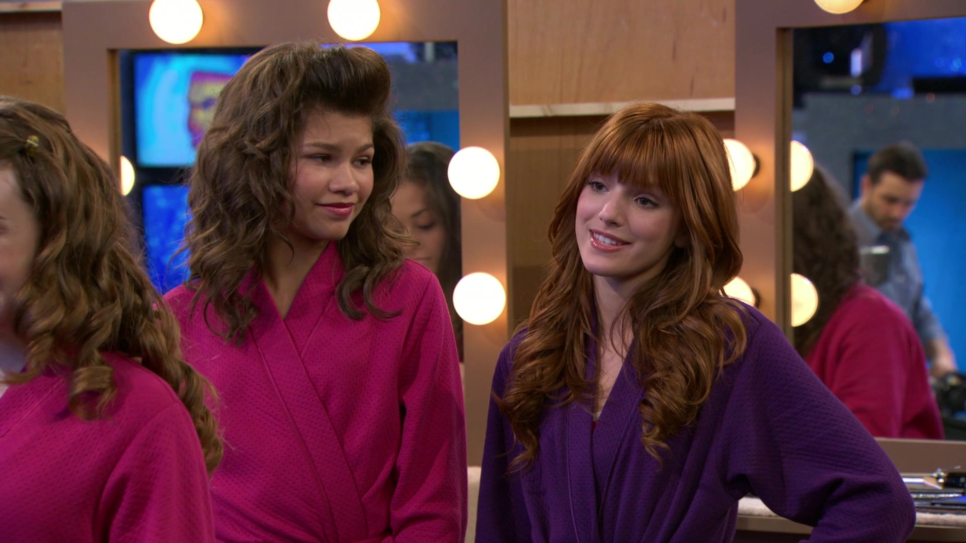 Shake_It_Up_S01E10_1080p_BTD_000145.jpg Shake_It_Up_S01E10_1080p_BTD_000145.jpg