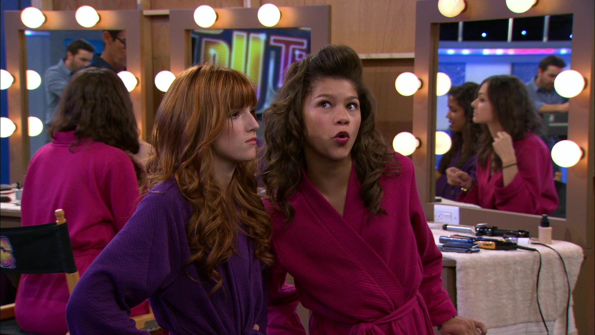 Shake_It_Up_S01E10_1080p_BTD_000262.jpg