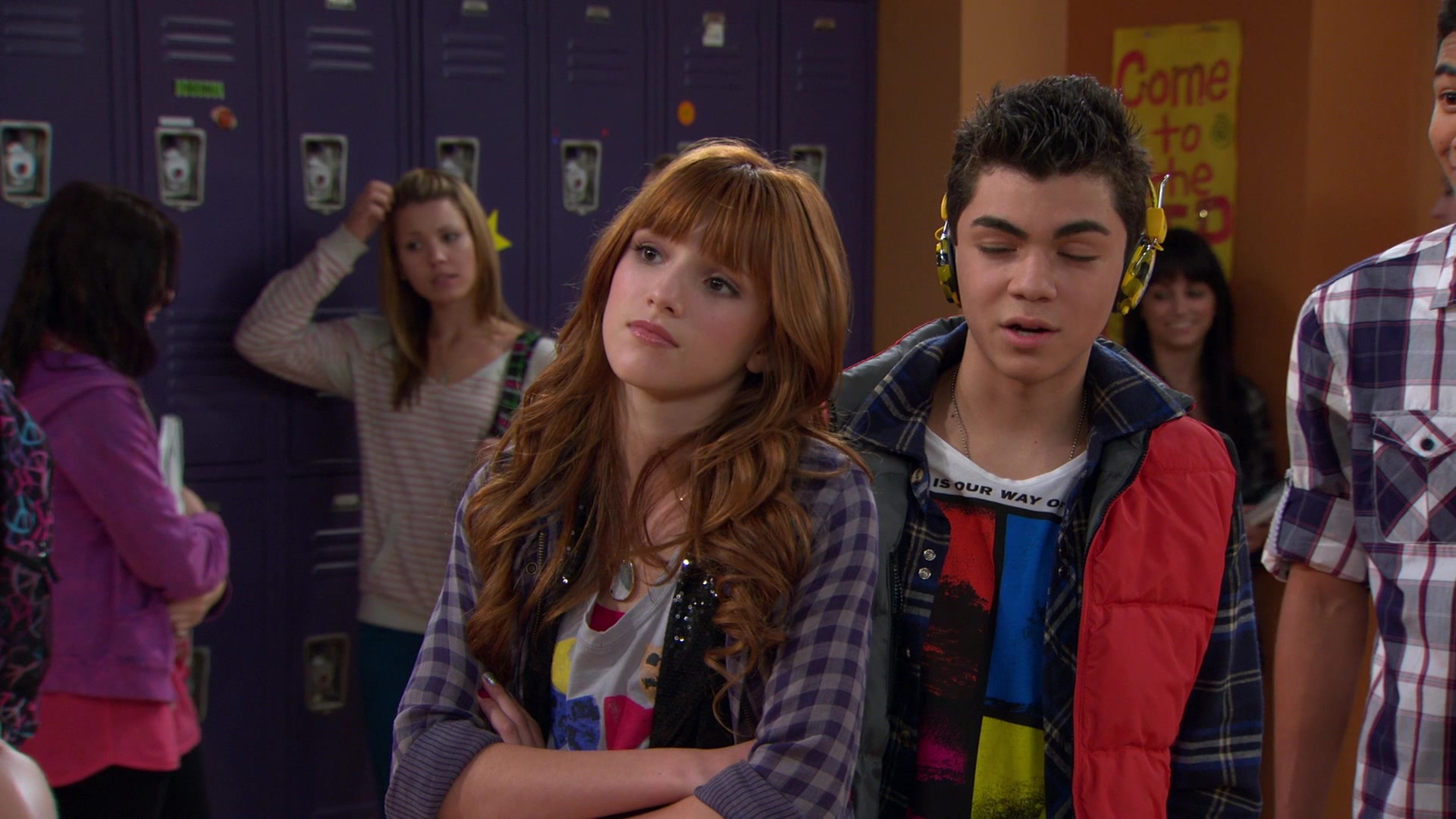 Shake_It_Up_S01E10_1080p_BTD_000771.jpg Shake_It_Up_S01E10_1080p_BTD_000771.jpg