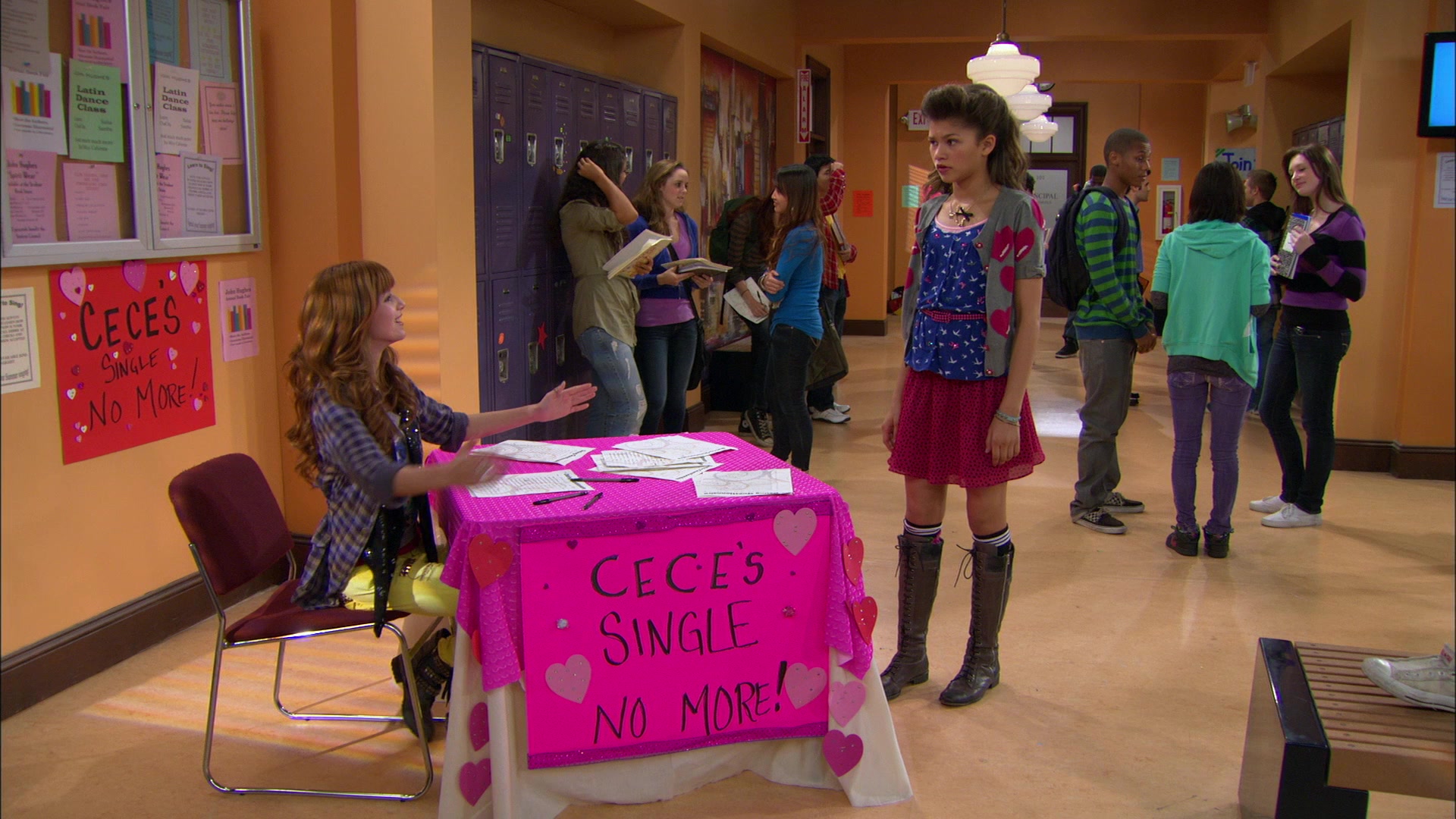 Shake_It_Up_S01E10_1080p_BTD_001099.jpg