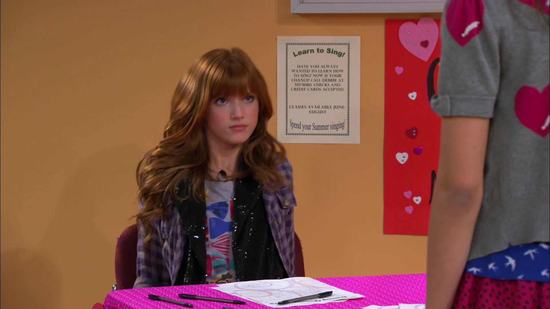 Shake_It_Up_S01E10_1080p_BTD_001121.jpg
