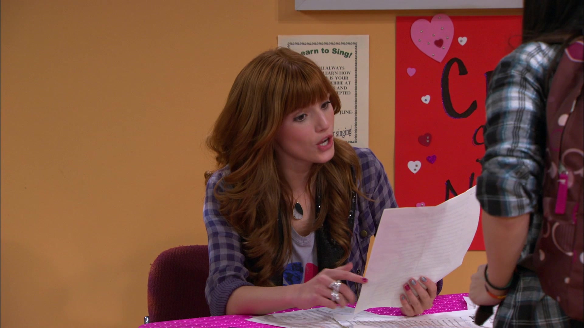 Shake_It_Up_S01E10_1080p_BTD_001167.jpg