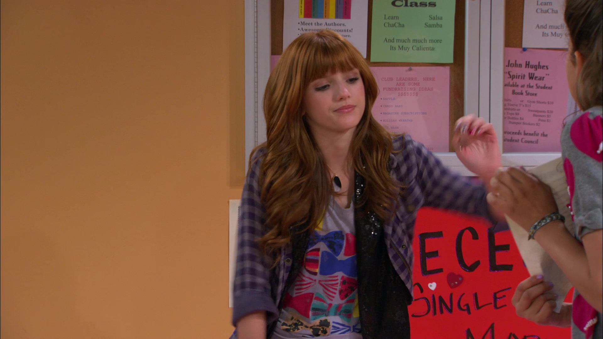 Shake_It_Up_S01E10_1080p_BTD_001277.jpg