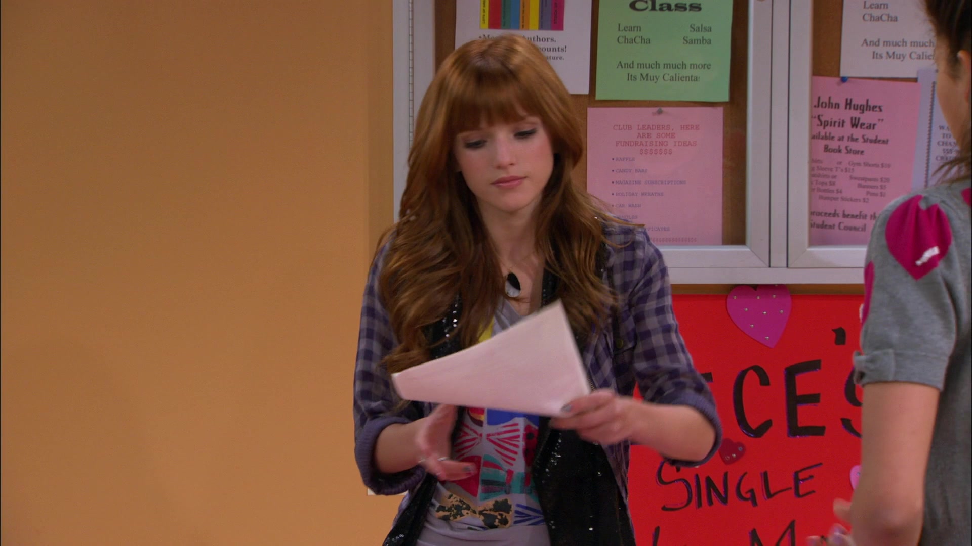 Shake_It_Up_S01E10_1080p_BTD_001280.jpg