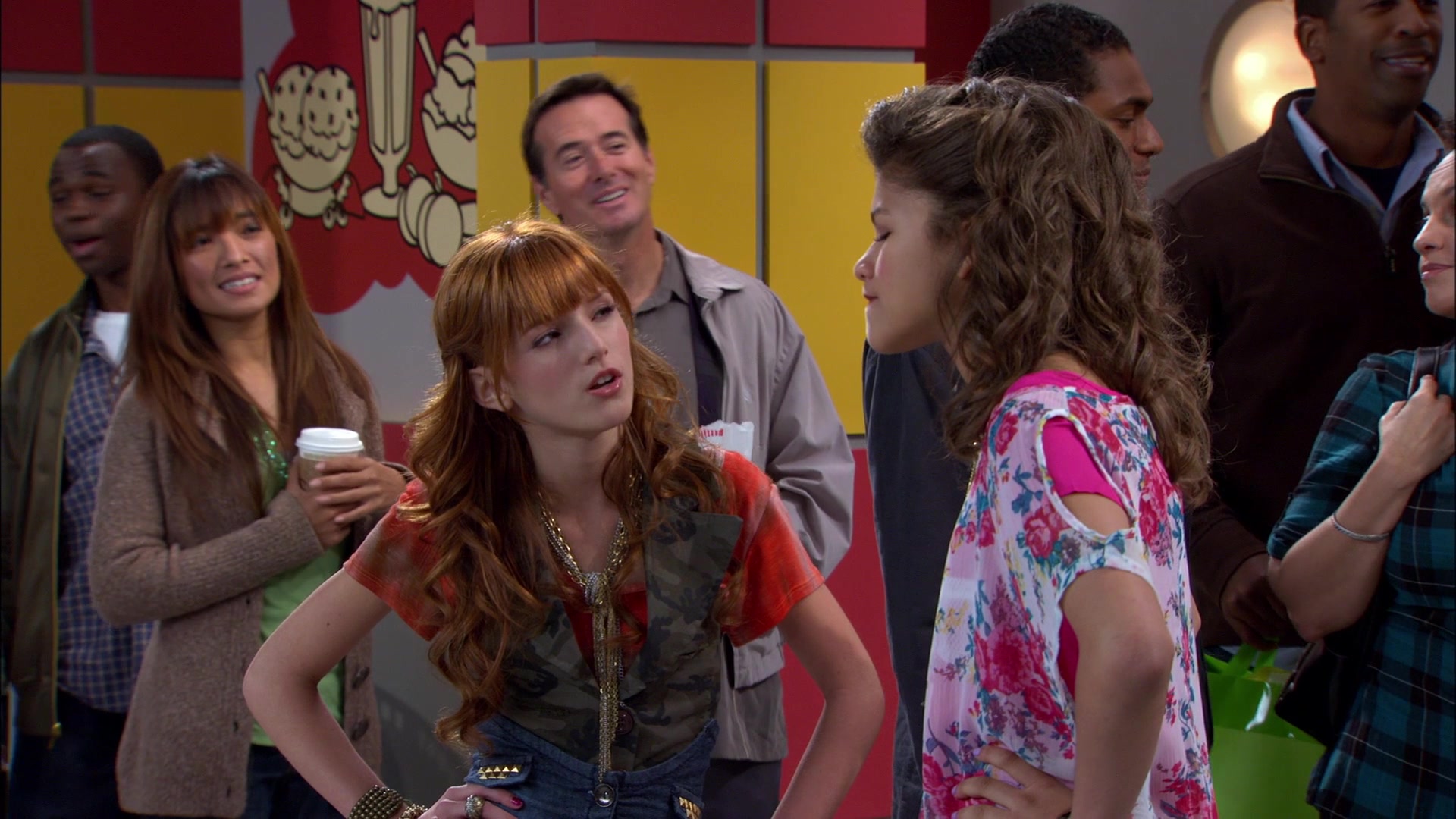 Shake_It_Up_S01E10_1080p_BTD_002297.jpg