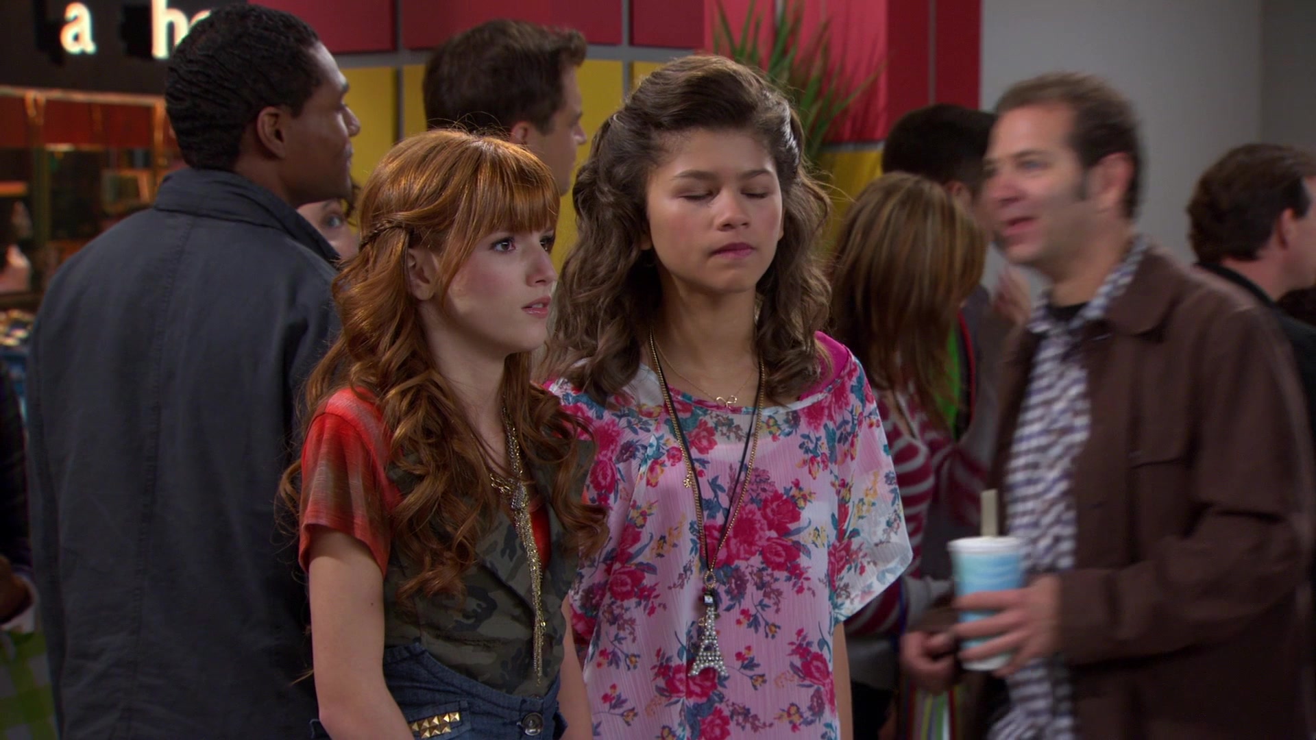 Shake_It_Up_S01E10_1080p_BTD_002408.jpg Shake_It_Up_S01E10_1080p_BTD_002408.jpg