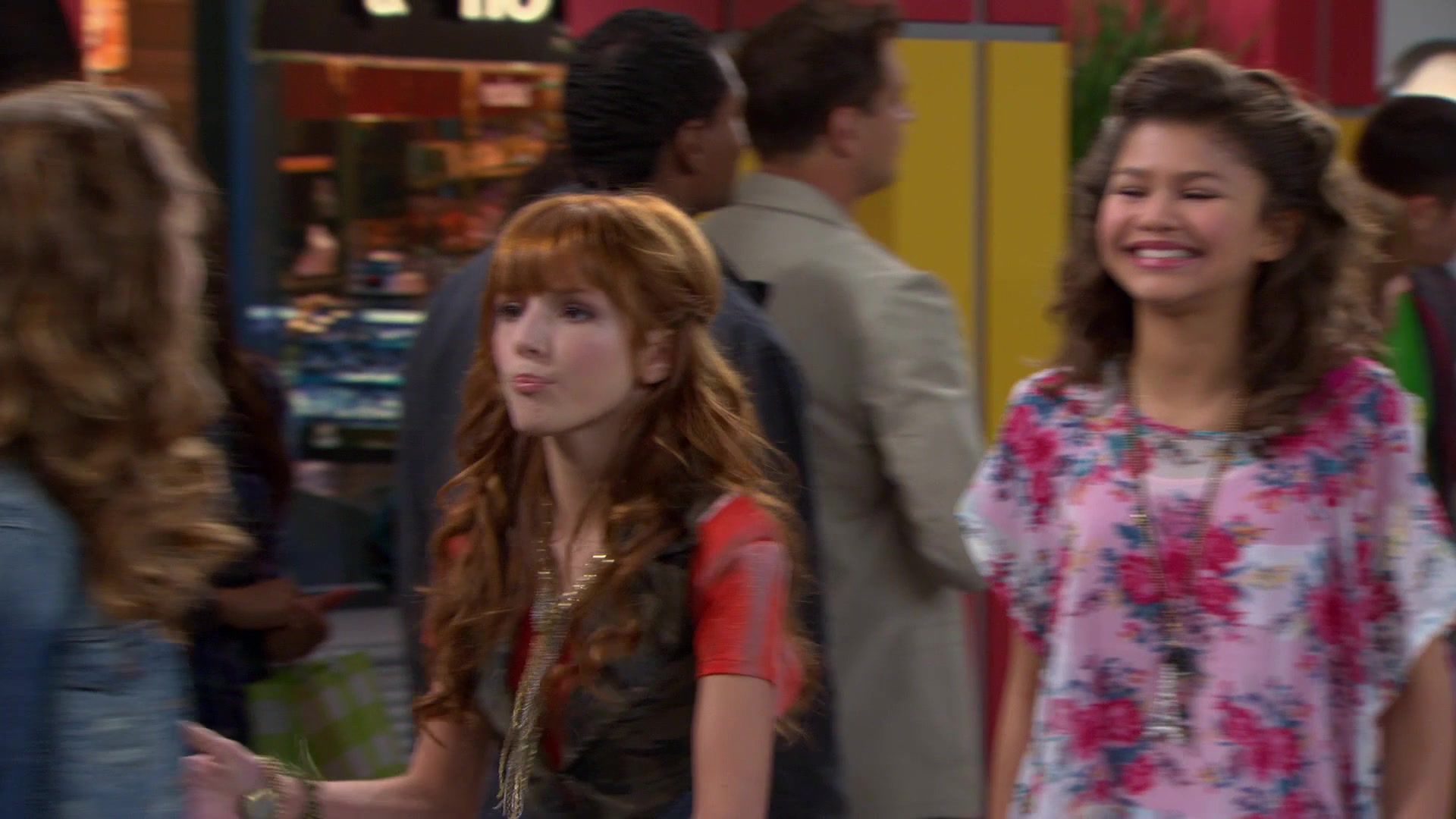 Shake_It_Up_S01E10_1080p_BTD_002480.jpg Shake_It_Up_S01E10_1080p_BTD_002480.jpg