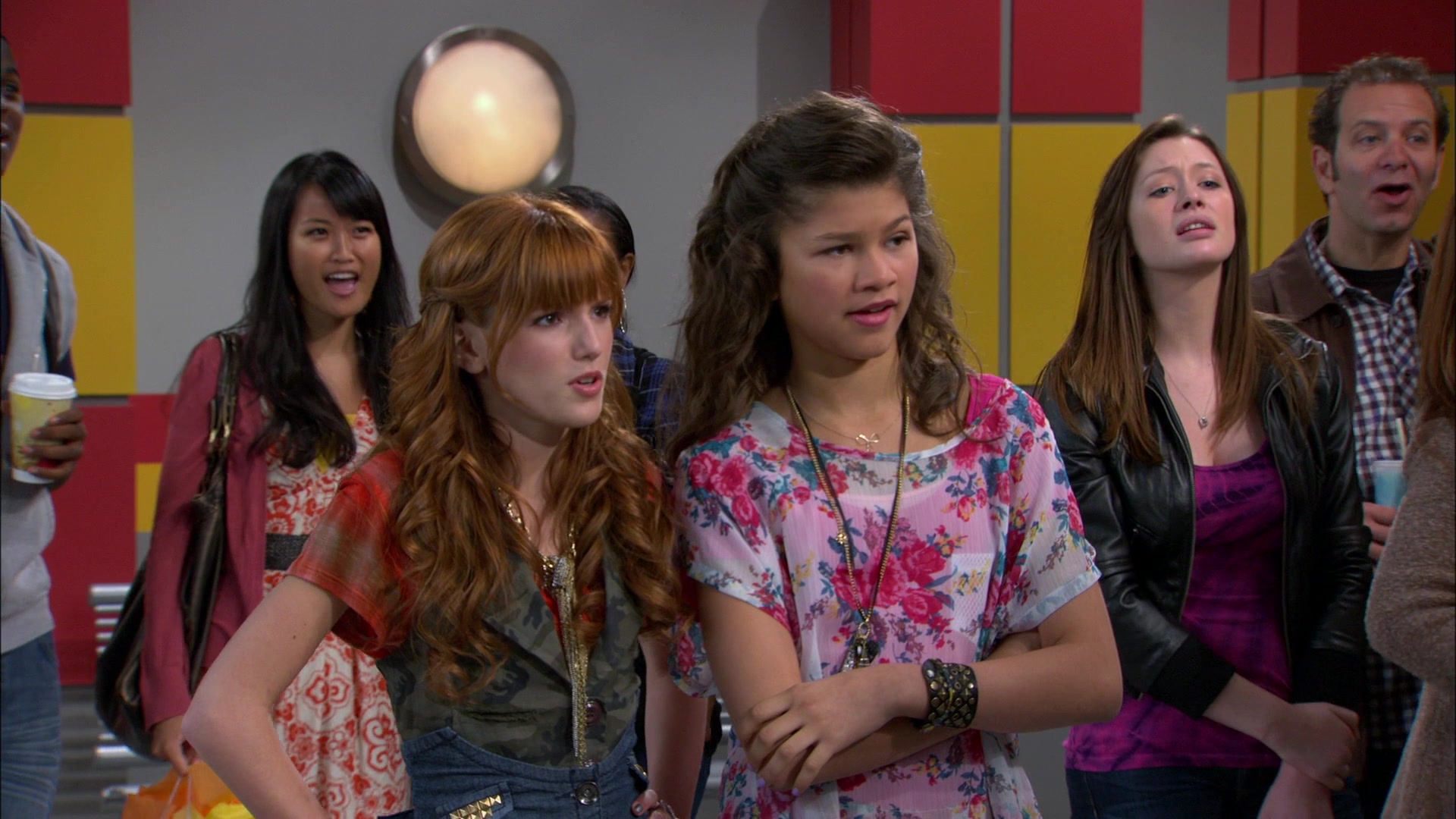 Shake_It_Up_S01E10_1080p_BTD_002761.jpg Shake_It_Up_S01E10_1080p_BTD_002761.jpg