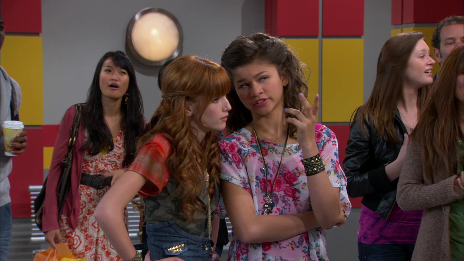 Shake_It_Up_S01E10_1080p_BTD_002771.jpg Shake_It_Up_S01E10_1080p_BTD_002771.jpg