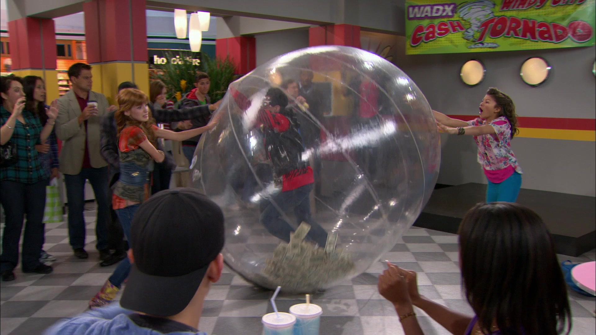 Shake_It_Up_S01E10_1080p_BTD_002829.jpg Shake_It_Up_S01E10_1080p_BTD_002829.jpg
