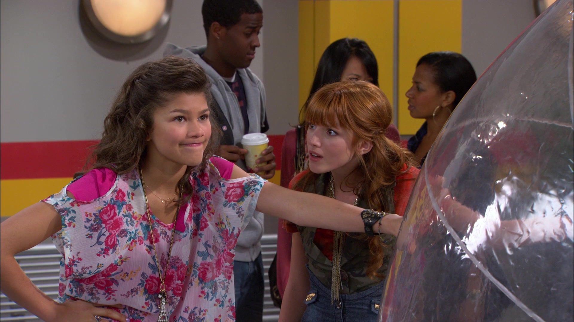Shake_It_Up_S01E10_1080p_BTD_002951.jpg Shake_It_Up_S01E10_1080p_BTD_002951.jpg