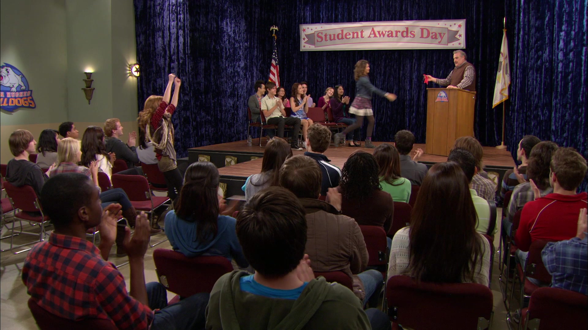 Shake_It_Up_S01E11_1080p_BTD_000044.jpg