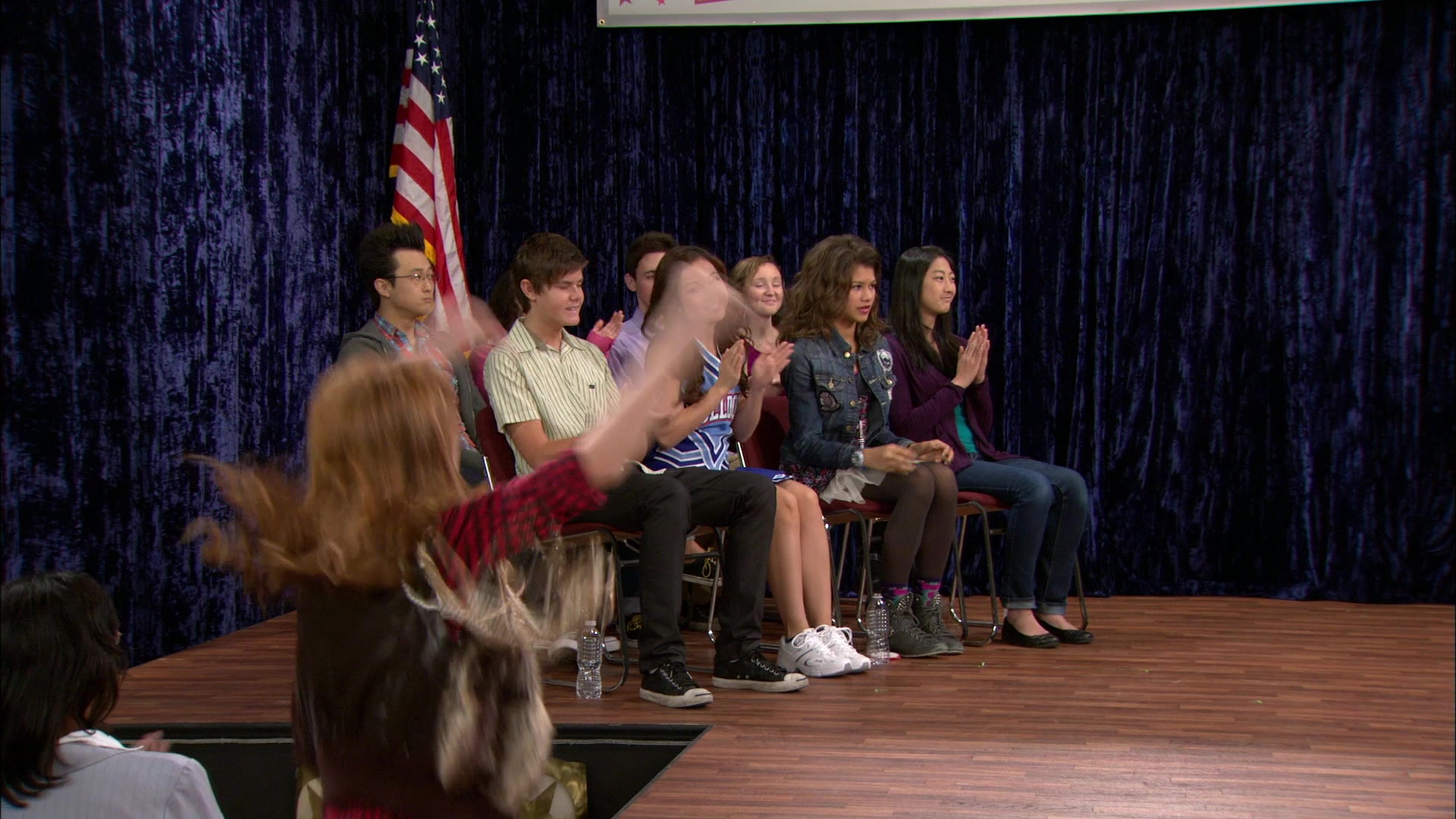 Shake_It_Up_S01E11_1080p_BTD_000119.jpg