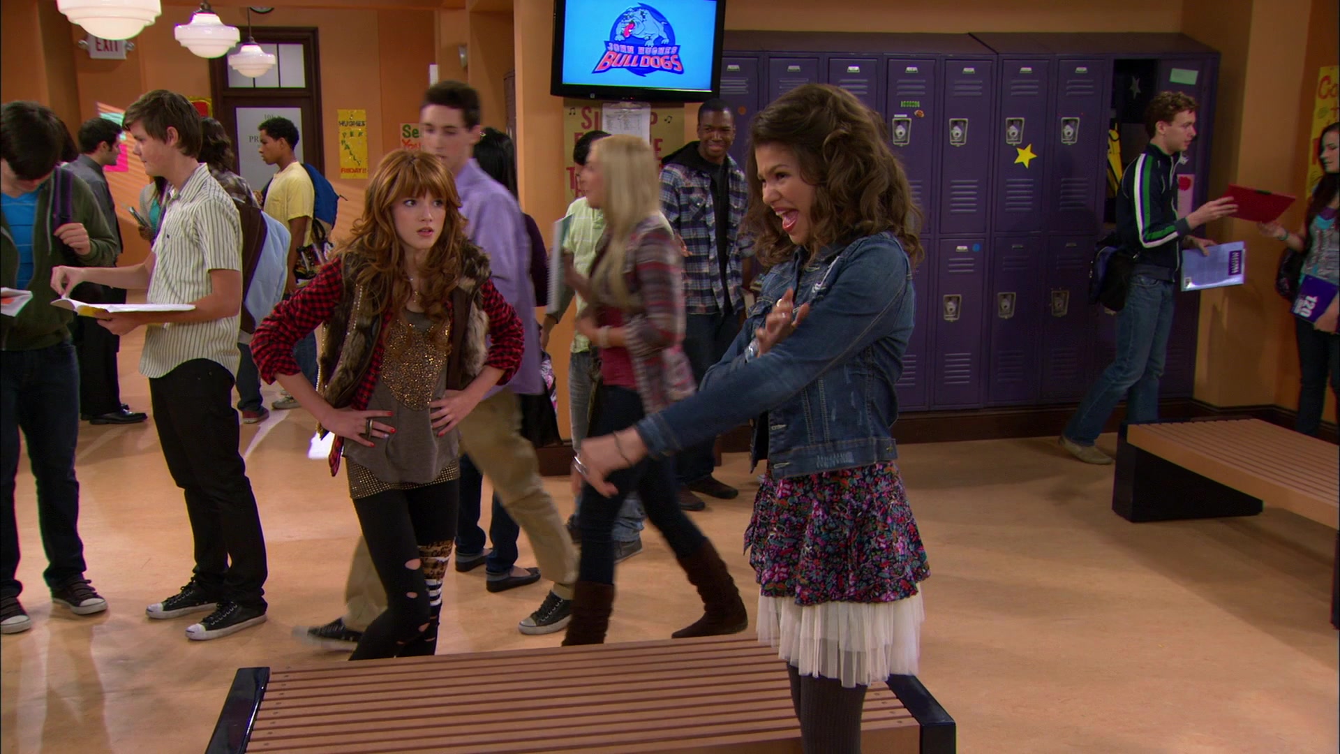 Shake_It_Up_S01E11_1080p_BTD_000652.jpg