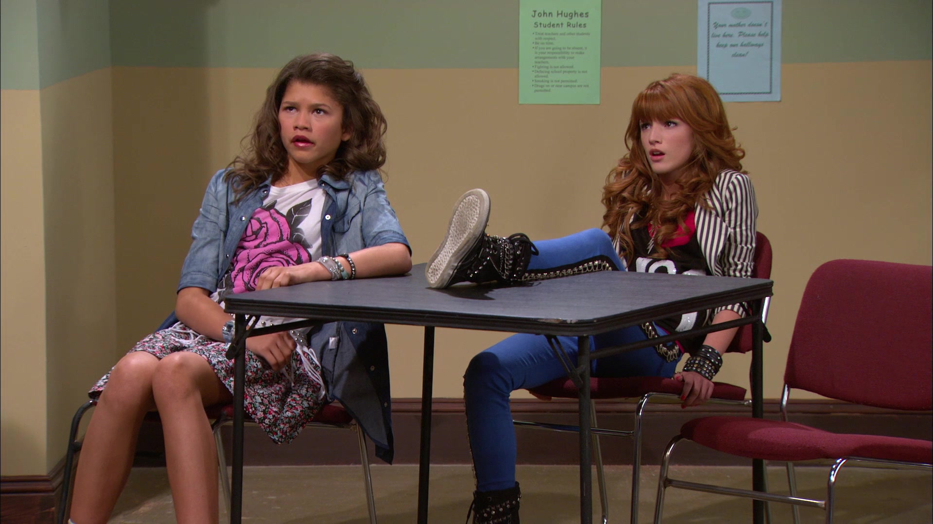Shake_It_Up_S01E11_1080p_BTD_001049.jpg