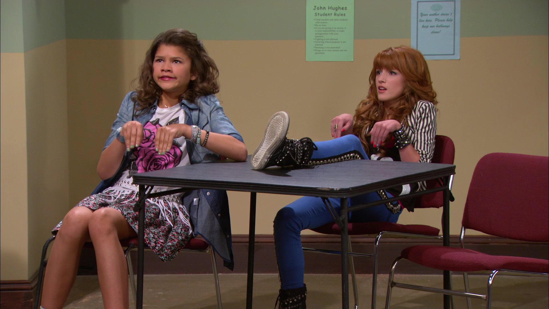 Shake_It_Up_S01E11_1080p_BTD_001053.jpg