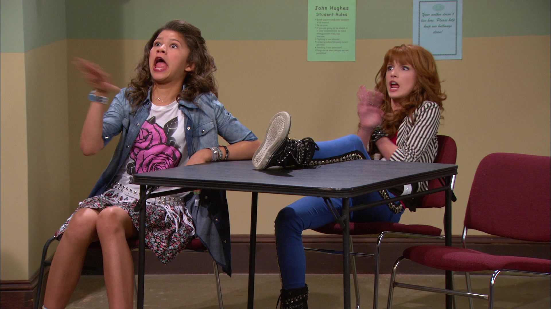Shake_It_Up_S01E11_1080p_BTD_001056.jpg