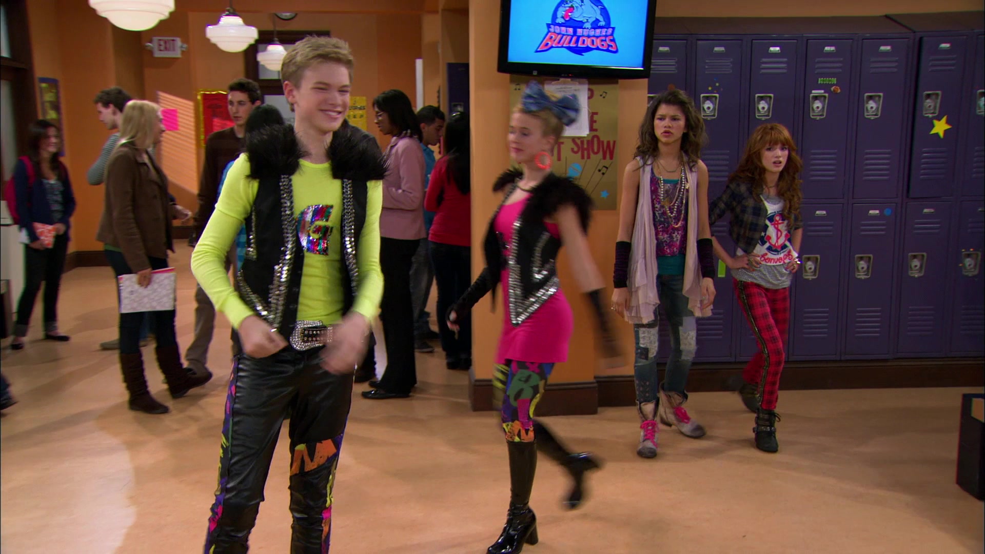 Shake_It_Up_S01E11_1080p_BTD_001469.jpg Shake_It_Up_S01E11_1080p_BTD_001469.jpg