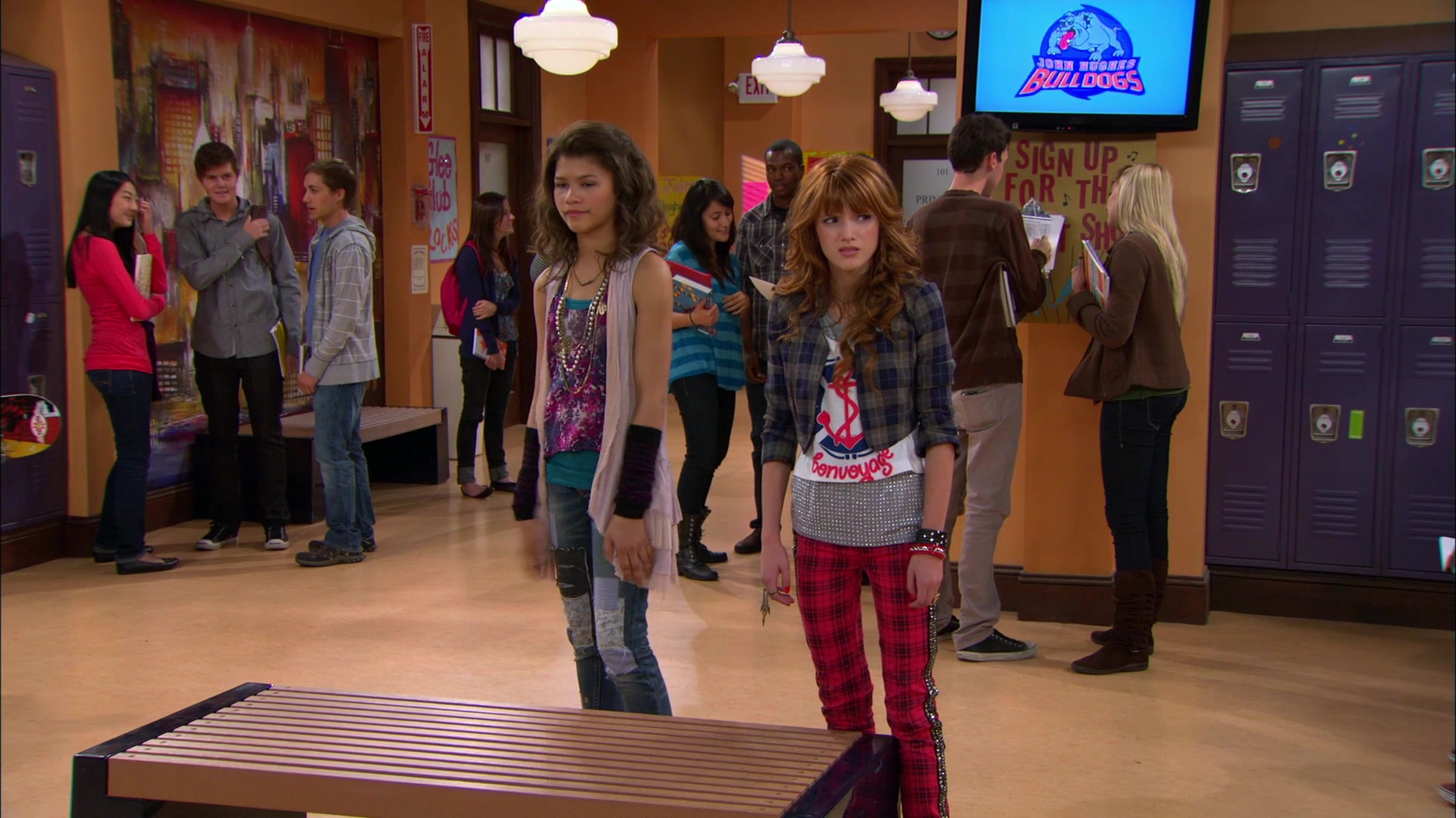 Shake_It_Up_S01E11_1080p_BTD_001539.jpg