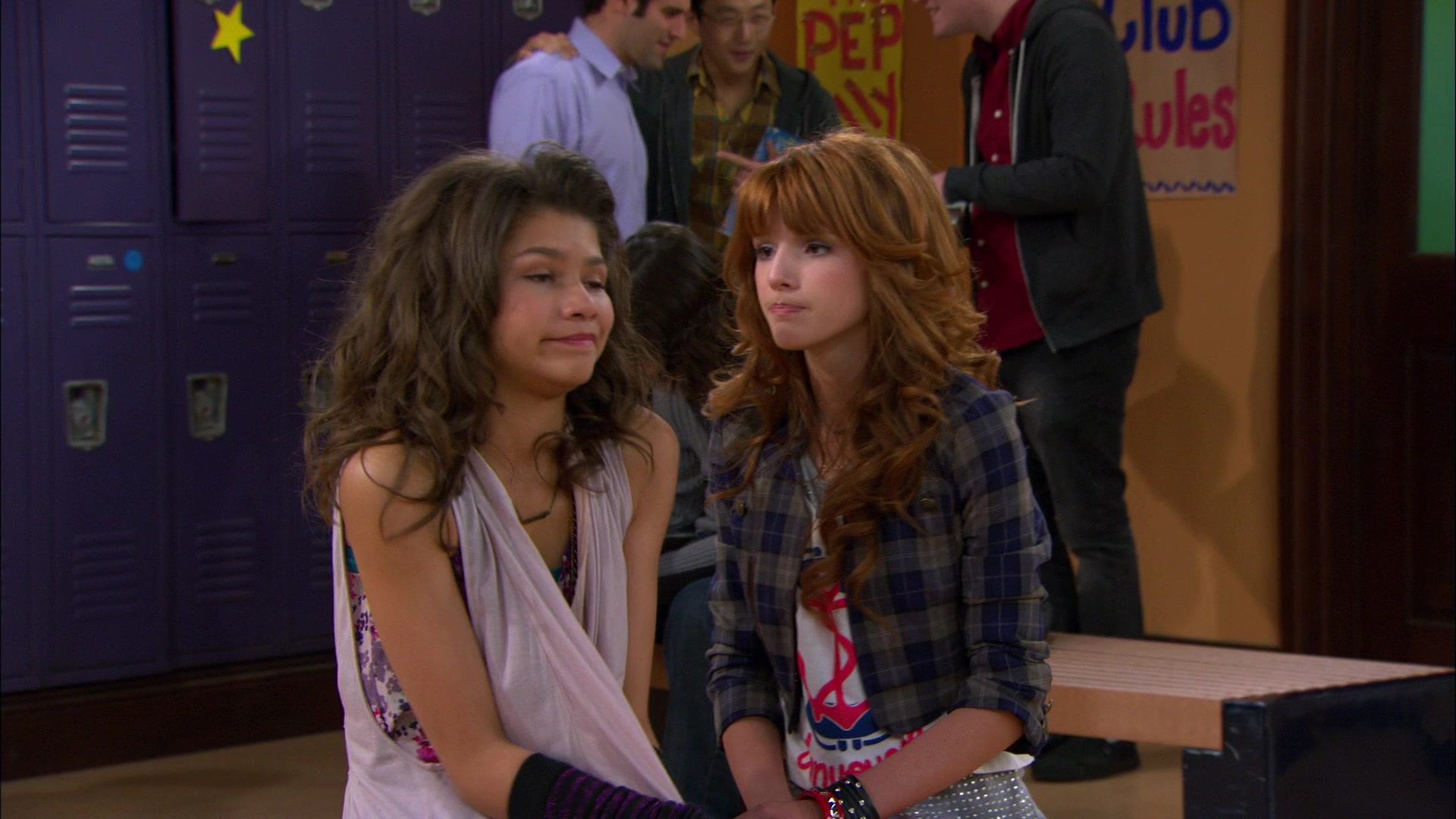 Shake_It_Up_S01E11_1080p_BTD_001559.jpg Shake_It_Up_S01E11_1080p_BTD_001559.jpg