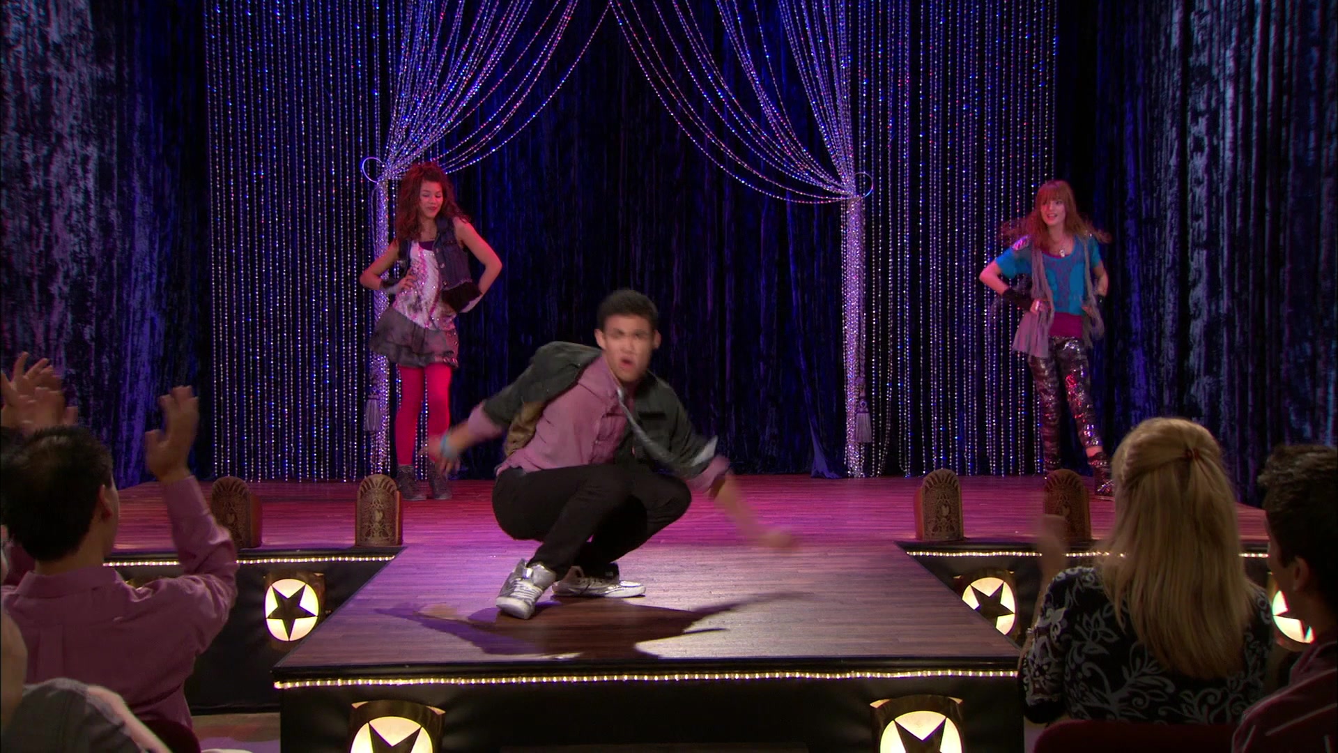 Shake_It_Up_S01E11_1080p_BTD_002567.jpg