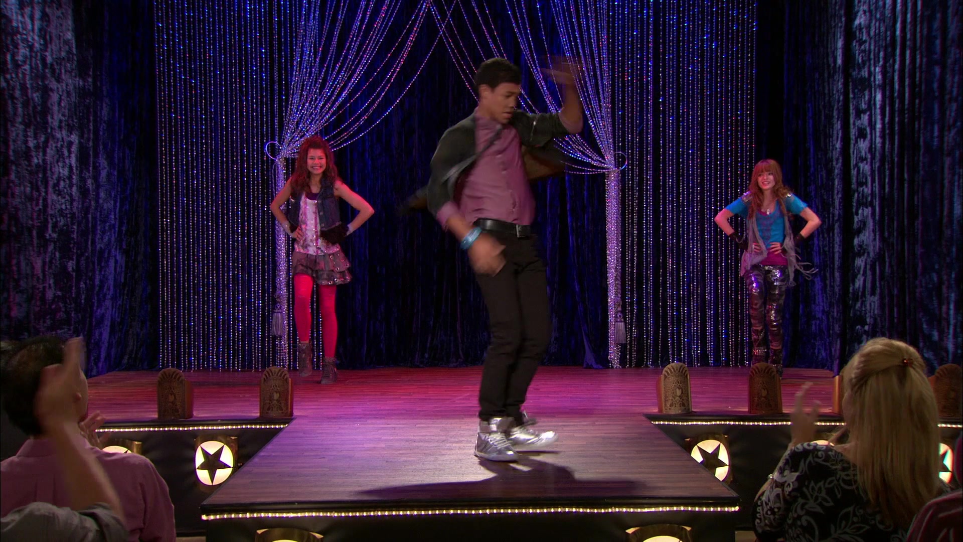 Shake_It_Up_S01E11_1080p_BTD_002574.jpg Shake_It_Up_S01E11_1080p_BTD_002574.jpg